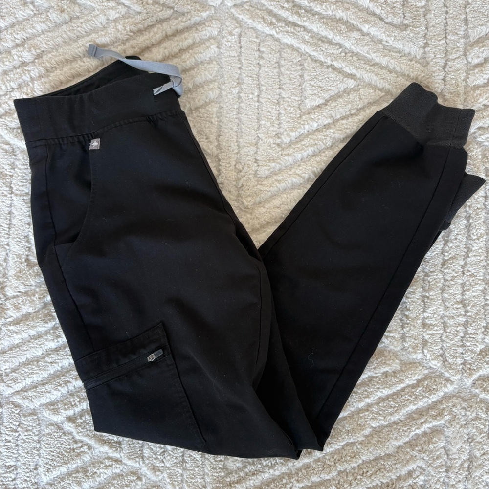 Figs Zamora Black Jogger Scrub Pants